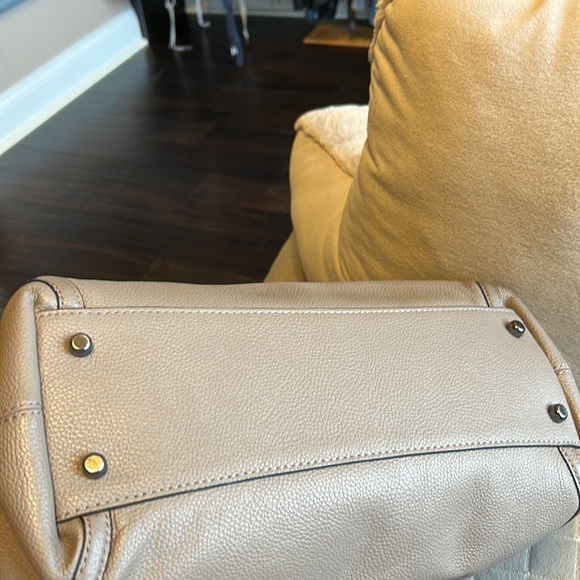 Coach Pebble Leather Shoulder Bag - Picture 3 of 4